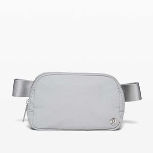 Lululemon Everywhere Belt Bag Silver